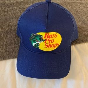 Men’s Bass Pro trucker hat